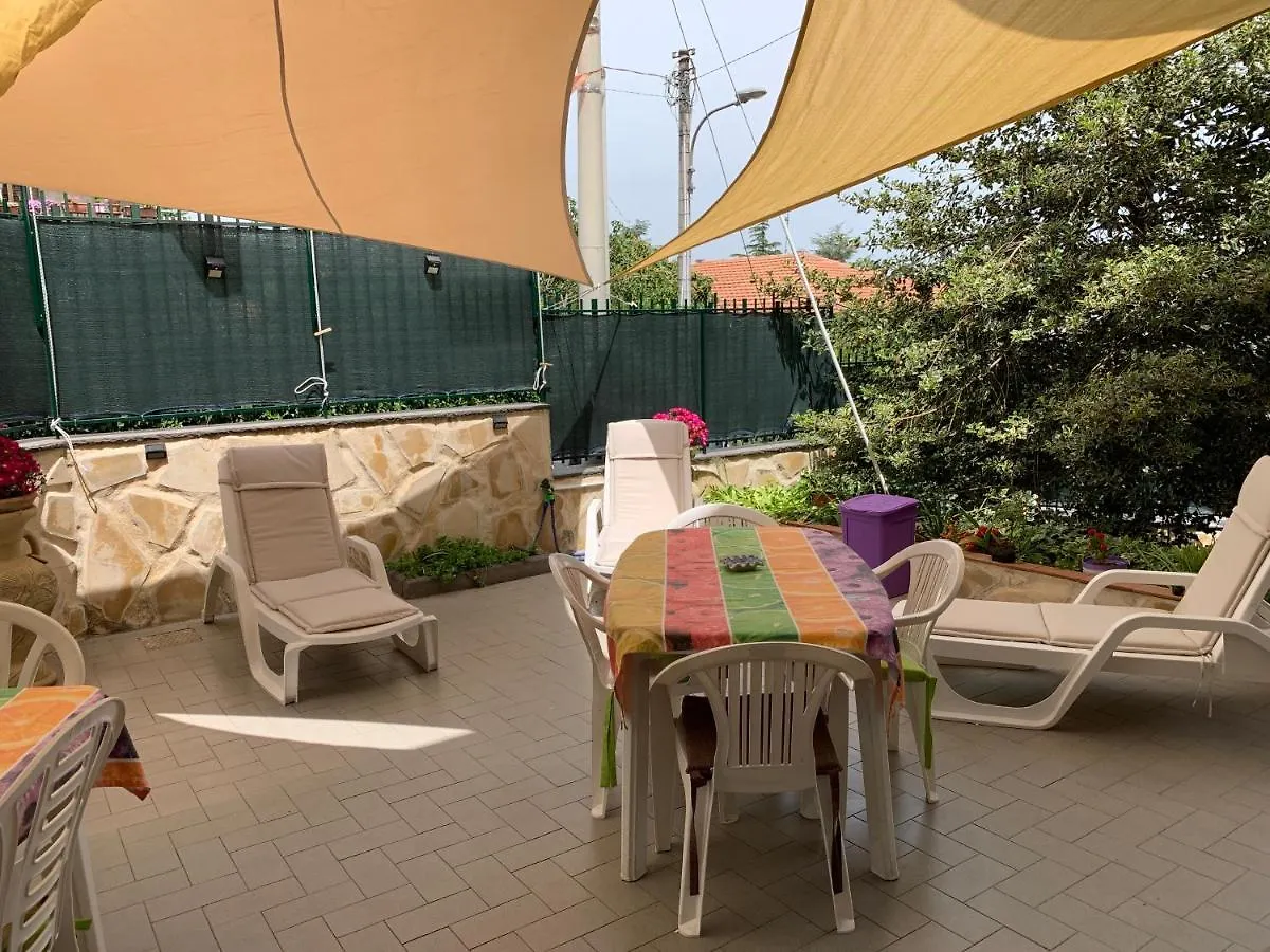 L'Agrifoglio Dell'Etna Bed & Breakfast Trecastagni Italy