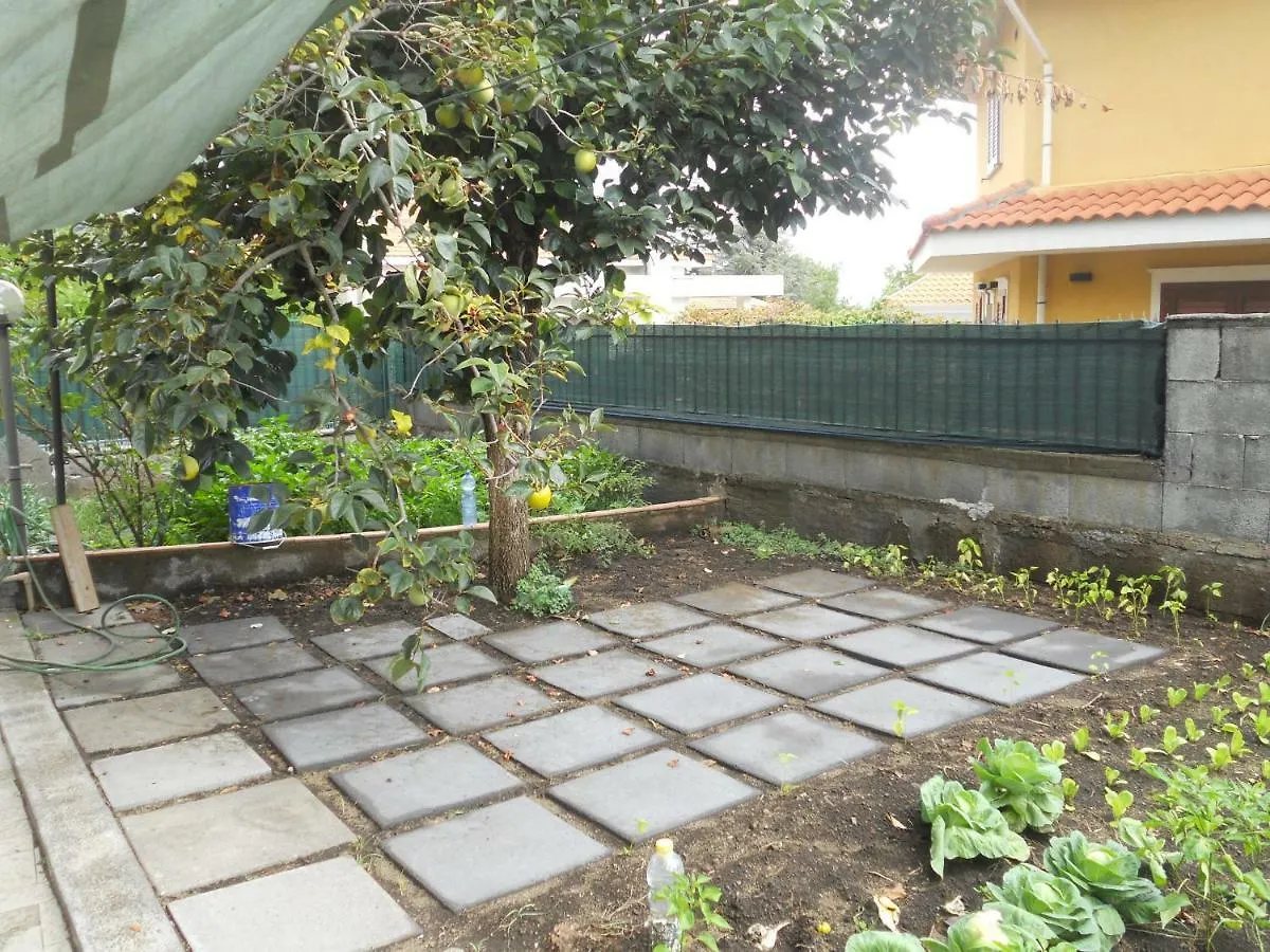 L'Agrifoglio Dell'Etna Bed & Breakfast Trecastagni 0*,