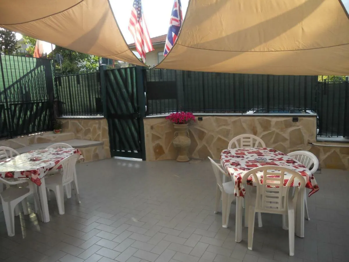 L'Agrifoglio Dell'Etna Bed & Breakfast Trecastagni 0*,  Italy